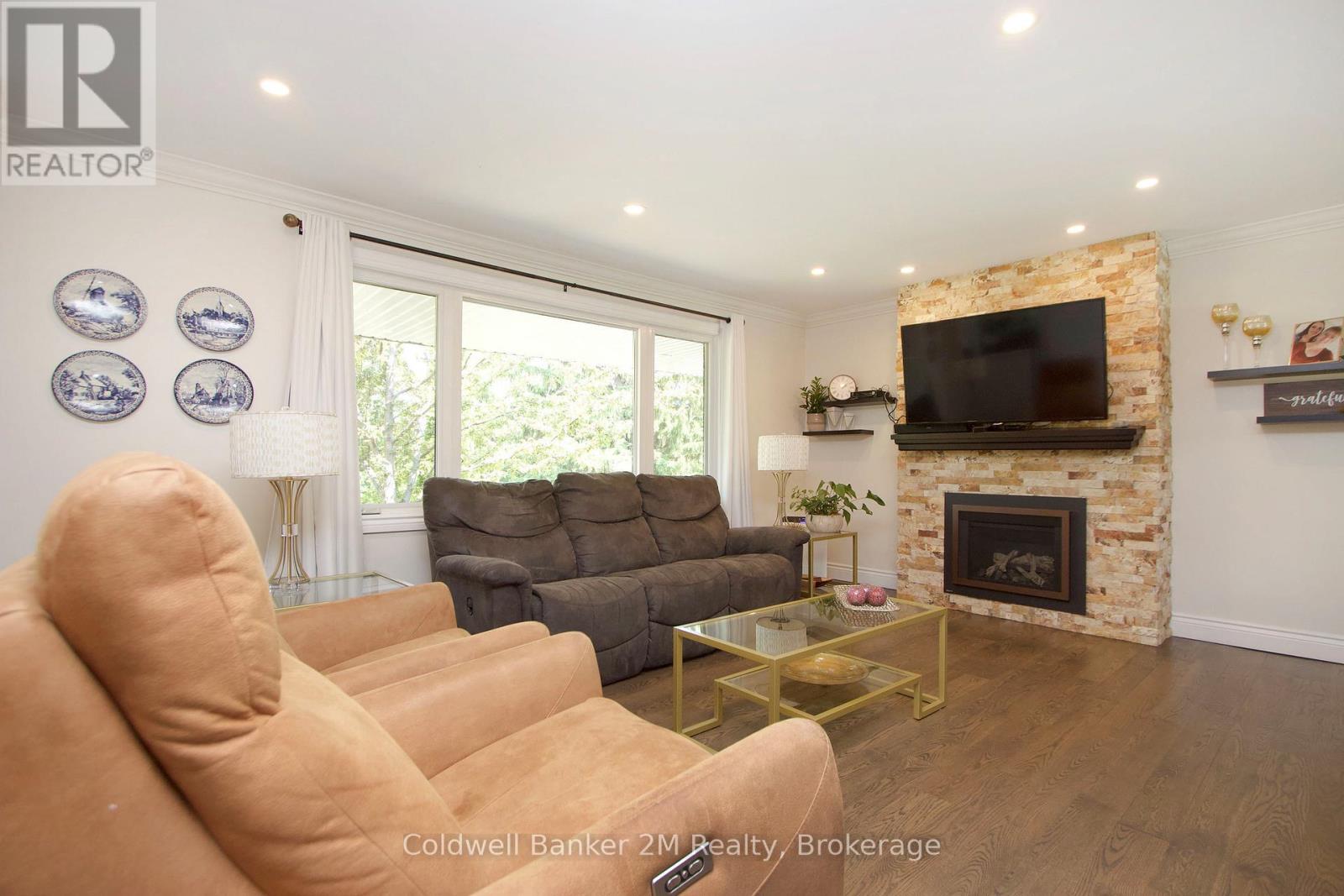 276 Park Road N, Oshawa, Ontario  L1G 4T1 - Photo 6 - E13634574