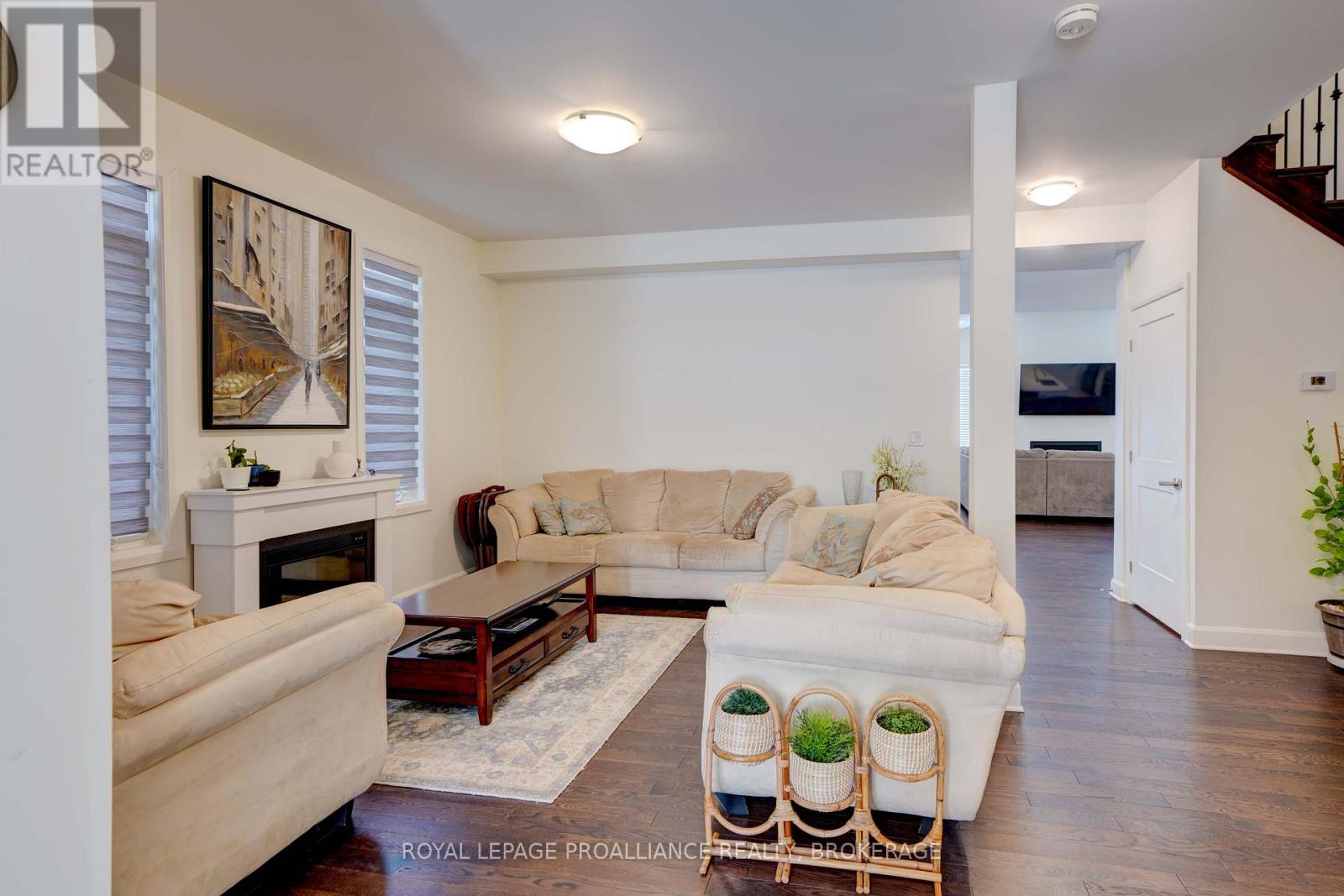 1369 Andersen Drive, Kingston, Ontario K7P 0P5 - Photo 3 - X13634466