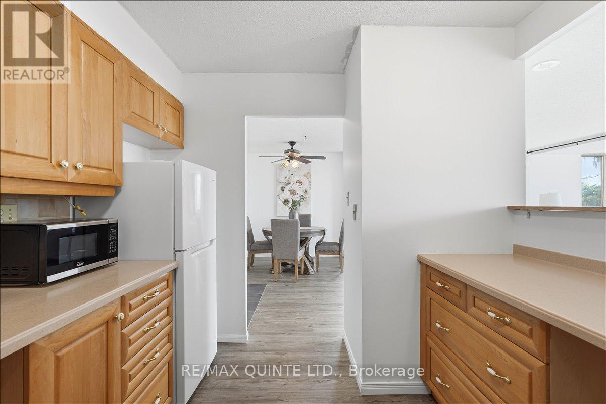 201 - 344 Front Street, Belleville, Ontario  K8N 5M4 - Photo 14 - X13634306