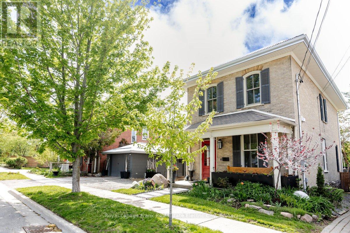 11 CONGER STREET, Peterborough, Ontario