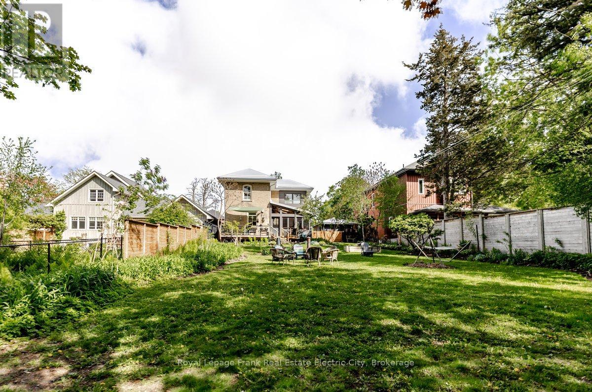11 Conger Street, Peterborough, Ontario  K9H 4Y7 - Photo 46 - X13634456
