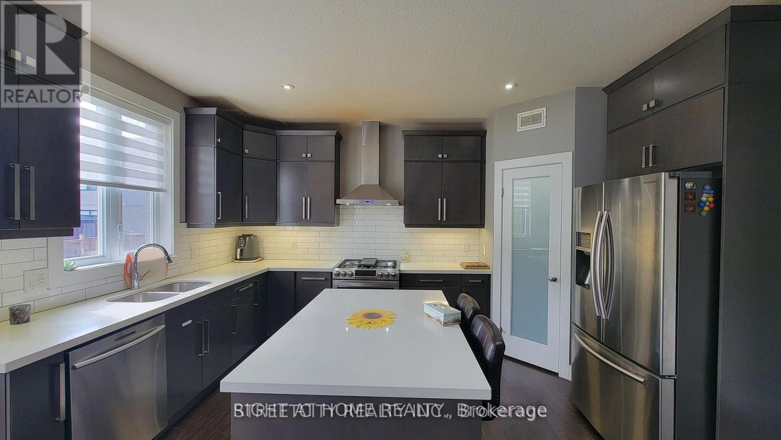 1996 Ballymote Avenue, London North, Ontario  N5X 0J6 - Photo 4 - X13634194