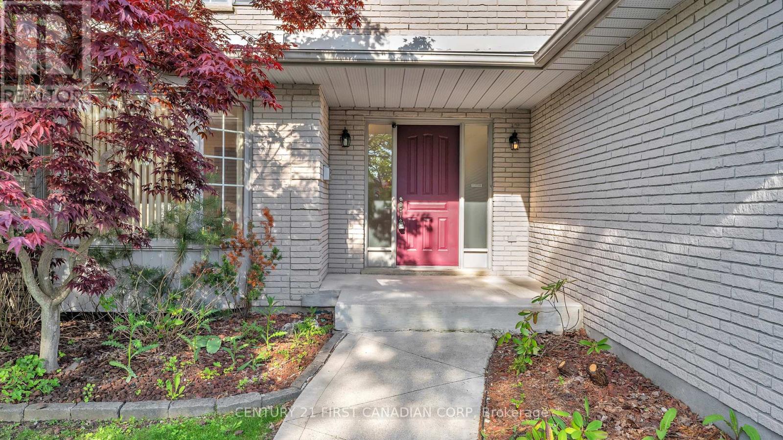 305 Andover Drive, London South, Ontario  N6J 4S7 - Photo 2 - X13634320