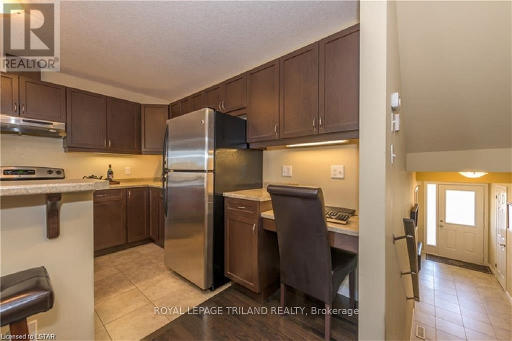 4 - 2635 Bateman Trail, London South, Ontario N6L 0B1 - Photo 10 - X13634400
