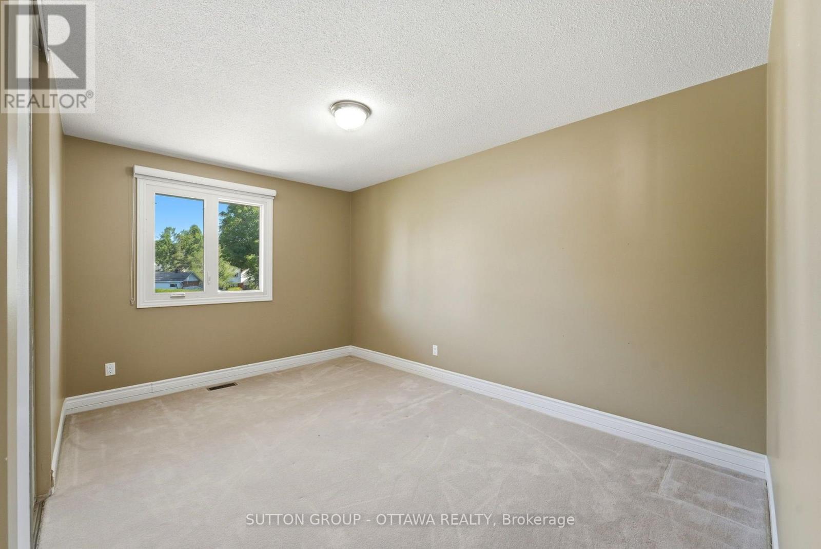 29 Chesswood Court, Ottawa, Ontario K2E 7E3 - Photo 30 - X13634192