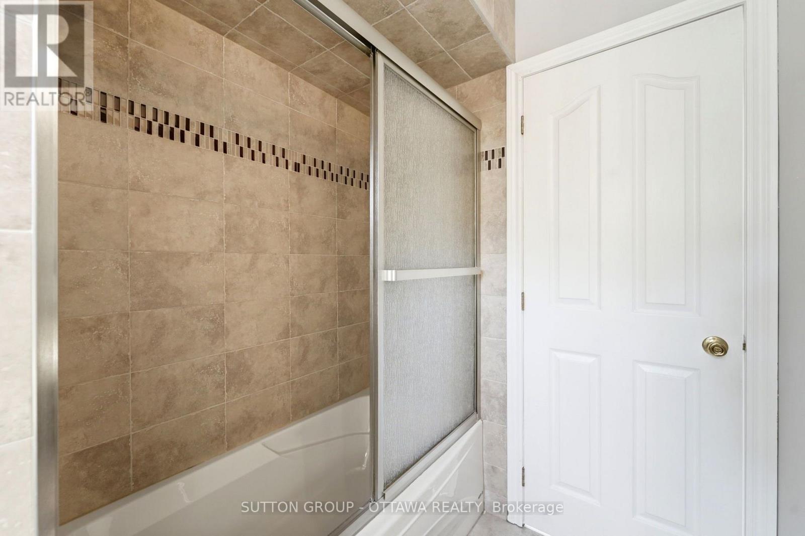 29 Chesswood Court, Ottawa, Ontario K2E 7E3 - Photo 39 - X13634192