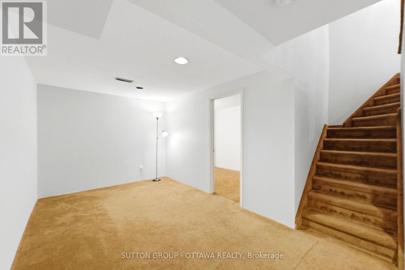 29 Chesswood Court, Ottawa, Ontario K2E 7E3 - Photo 42 - X13634192