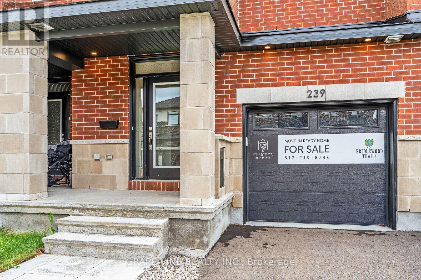 239 Monticello Avenue, Ottawa, Ontario K2S 2R8 - Photo 3 - X13634236