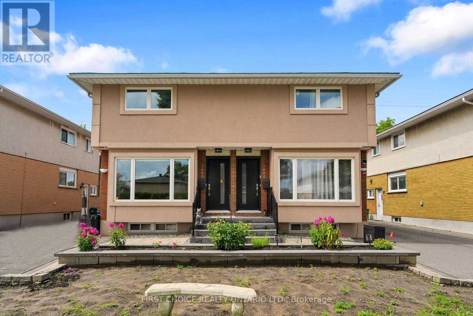 1442 CLAYMOR AVENUE, Ottawa, ON K2C 1S6