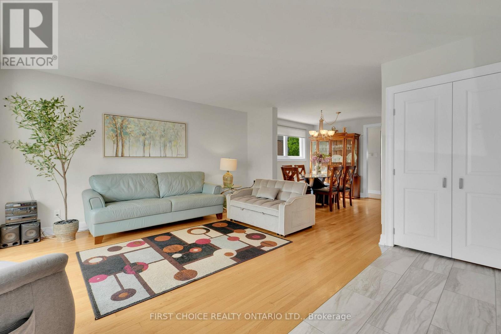 1442 Claymor Avenue, Ottawa, Ontario K2C 1S6 - Photo 8 - X13634356