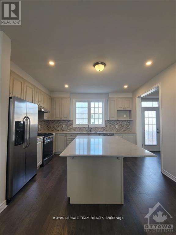 114 Bartonia Circle, Ottawa, Ontario  K4A 1E2 - Photo 10 - X13634484