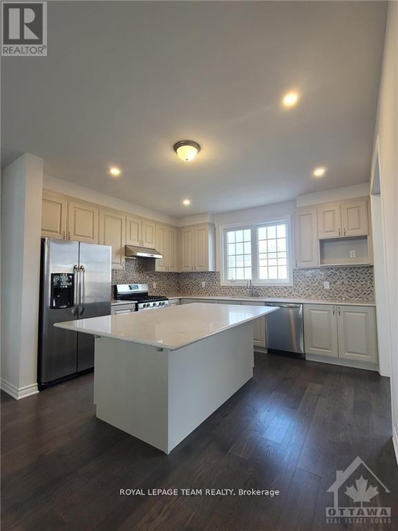 114 Bartonia Circle, Ottawa, Ontario  K4A 1E2 - Photo 8 - X13634484