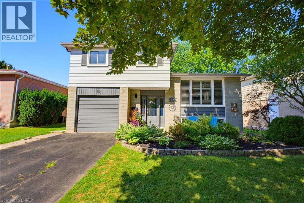 93 Winding Way, Brantford, Ontario  N3R 6A4 - Photo 1 - 40851451