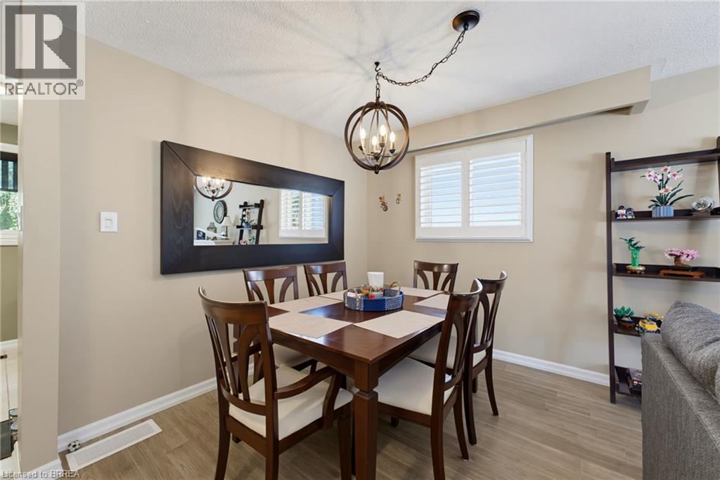 93 Winding Way, Brantford, Ontario  N3R 6A4 - Photo 7 - 40851451