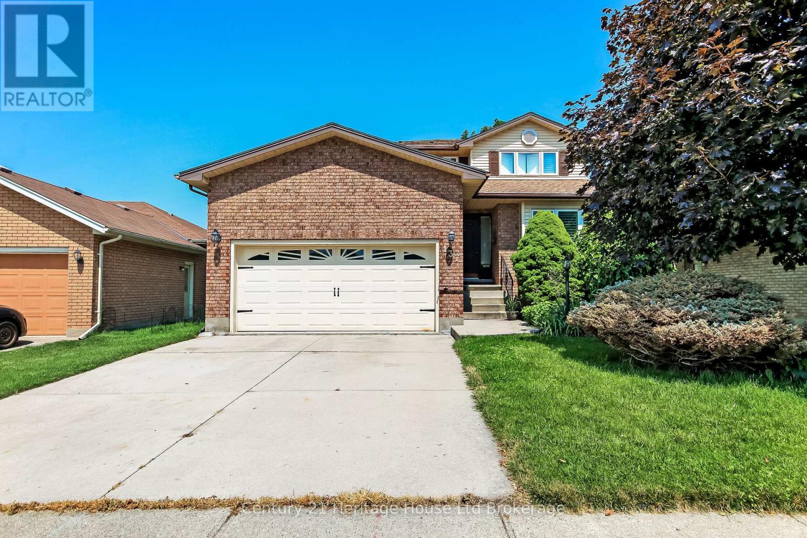 137 Fifth Avenue, Woodstock, Ontario  N4S 8V6 - Photo 1 - X13634426