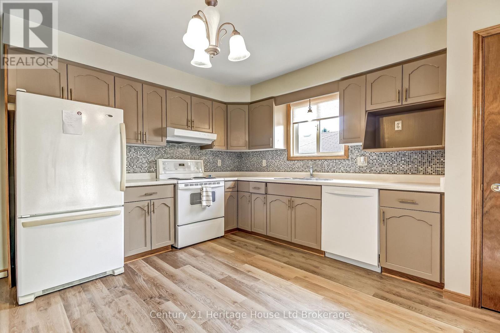137 Fifth Avenue, Woodstock, Ontario  N4S 8V6 - Photo 11 - X13634426