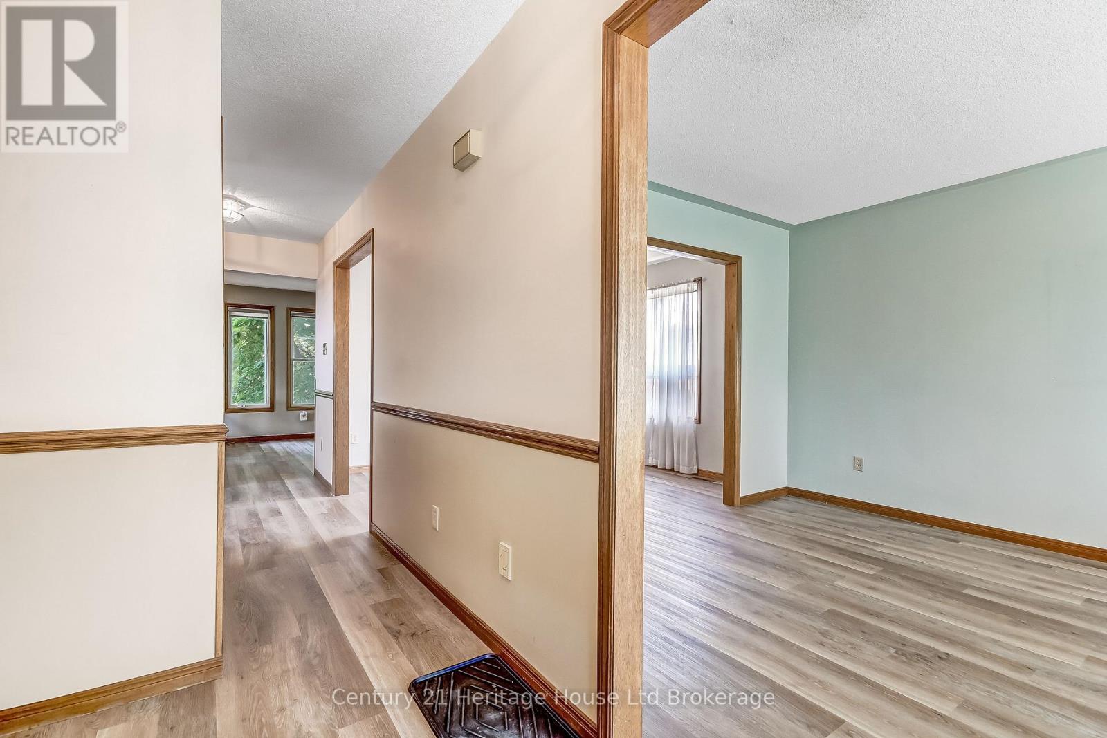 137 Fifth Avenue, Woodstock, Ontario  N4S 8V6 - Photo 4 - X13634426