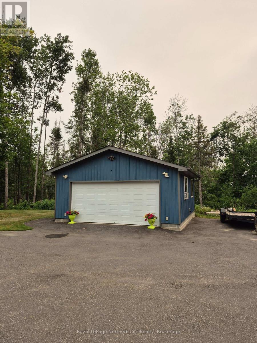 1856 Papineau Road, Papineau-Cameron, Ontario P0H 1V0 - Photo 29 - X13563688