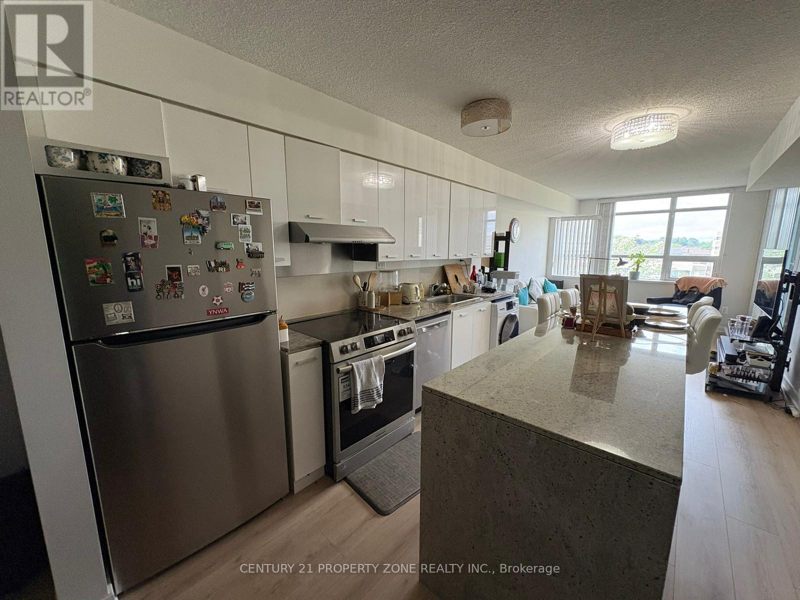 303 - 33 Singer Court, Toronto, Ontario  M2K 0B4 - Photo 3 - C13468076
