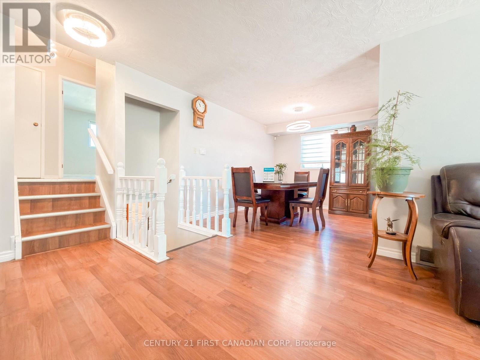 8 Poplar Crescent, London South, Ontario  N6E 2N4 - Photo 5 - X13512240