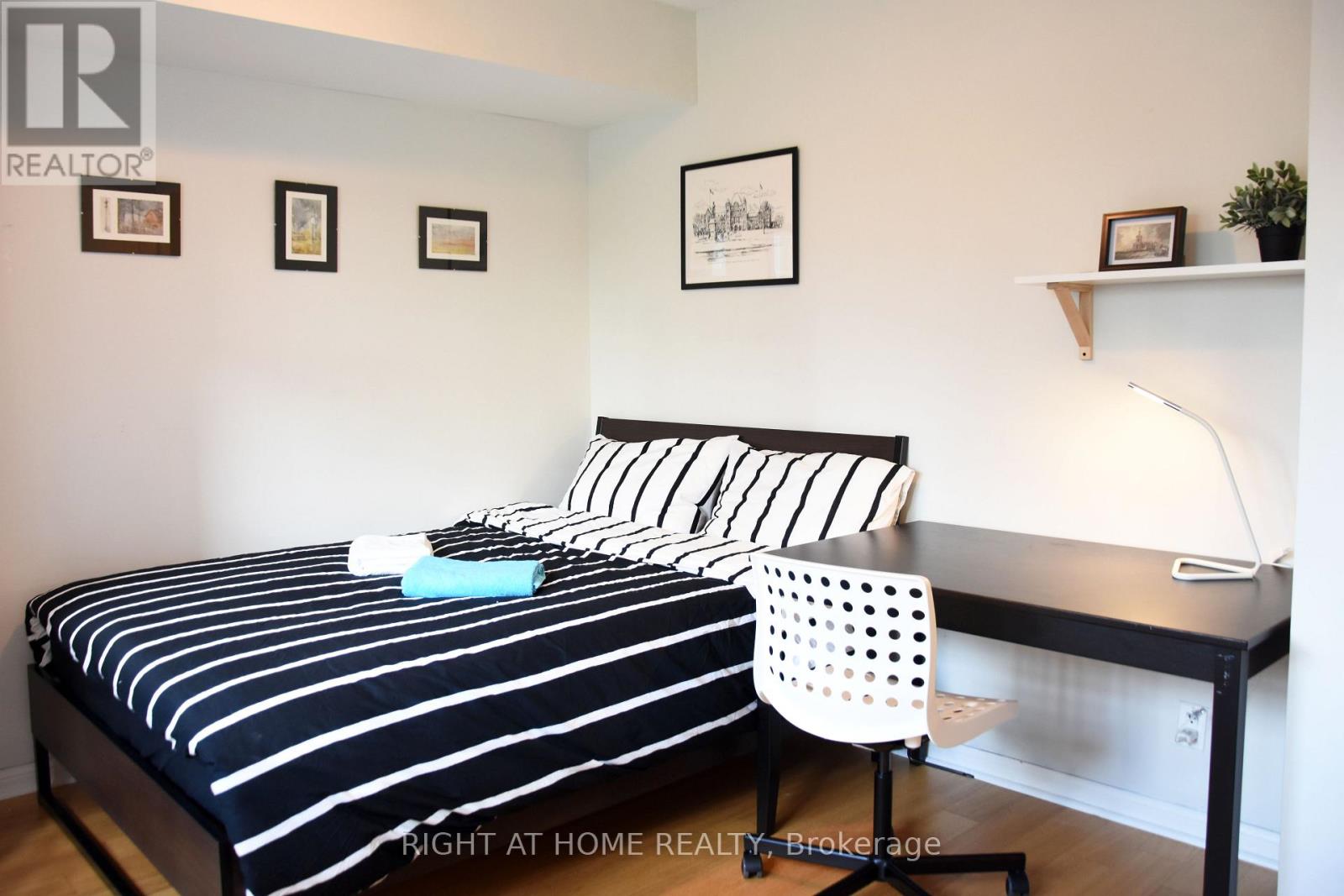 514 - 11 St Joseph Street, Toronto, Ontario  M4Y 3G4 - Photo 6 - C13634180