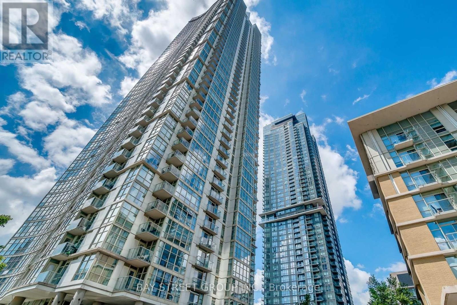 3703 - 35 Mariner Terrace, Toronto, Ontario  M5V 3V9 - Photo 2 - C13634388