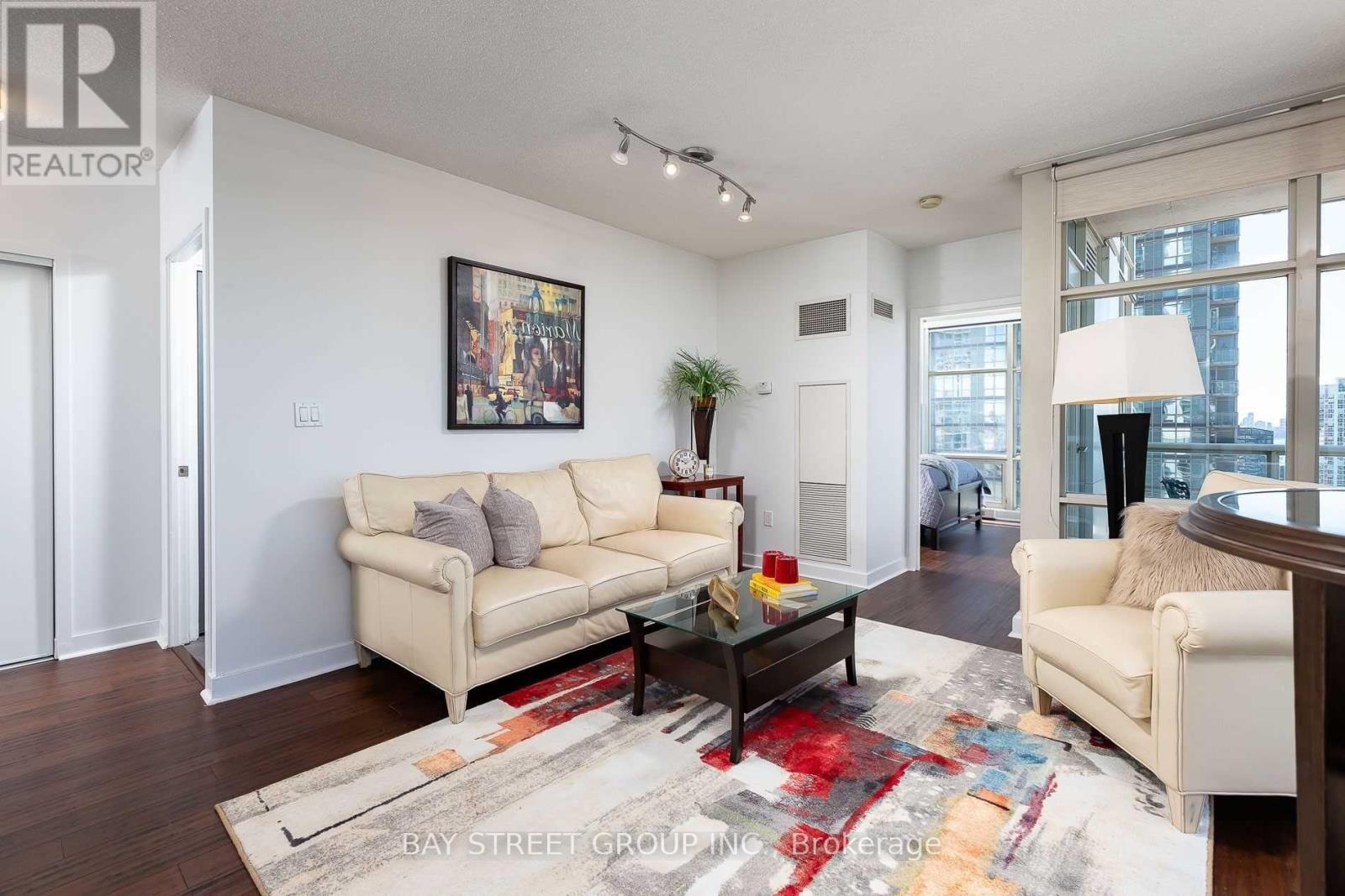 3703 - 35 Mariner Terrace, Toronto, Ontario  M5V 3V9 - Photo 9 - C13634388