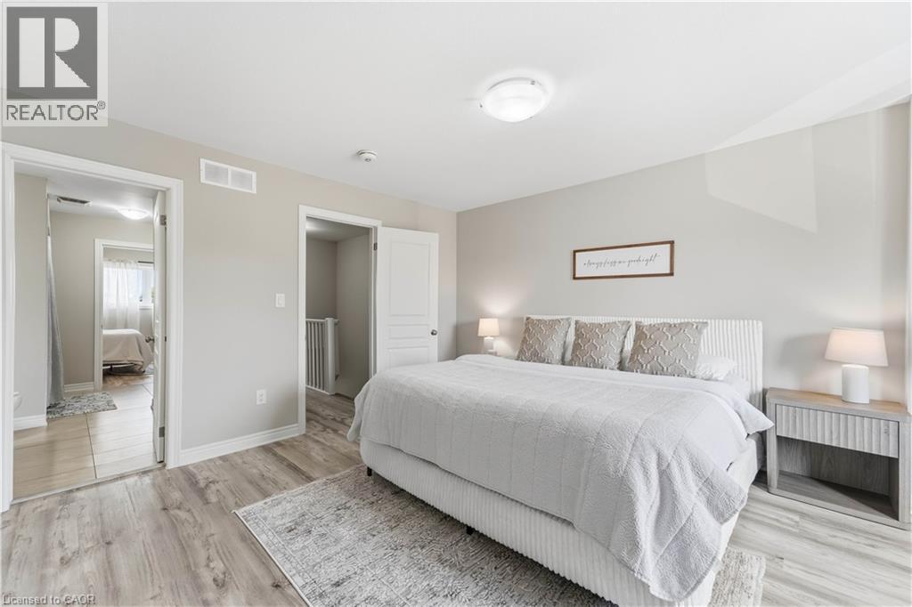 7768 Ascot Circle Unit# 5, Niagara Falls, Ontario  L2H 3P9 - Photo 14 - 40853112