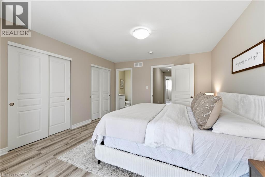 7768 Ascot Circle Unit# 5, Niagara Falls, Ontario  L2H 3P9 - Photo 15 - 40853112