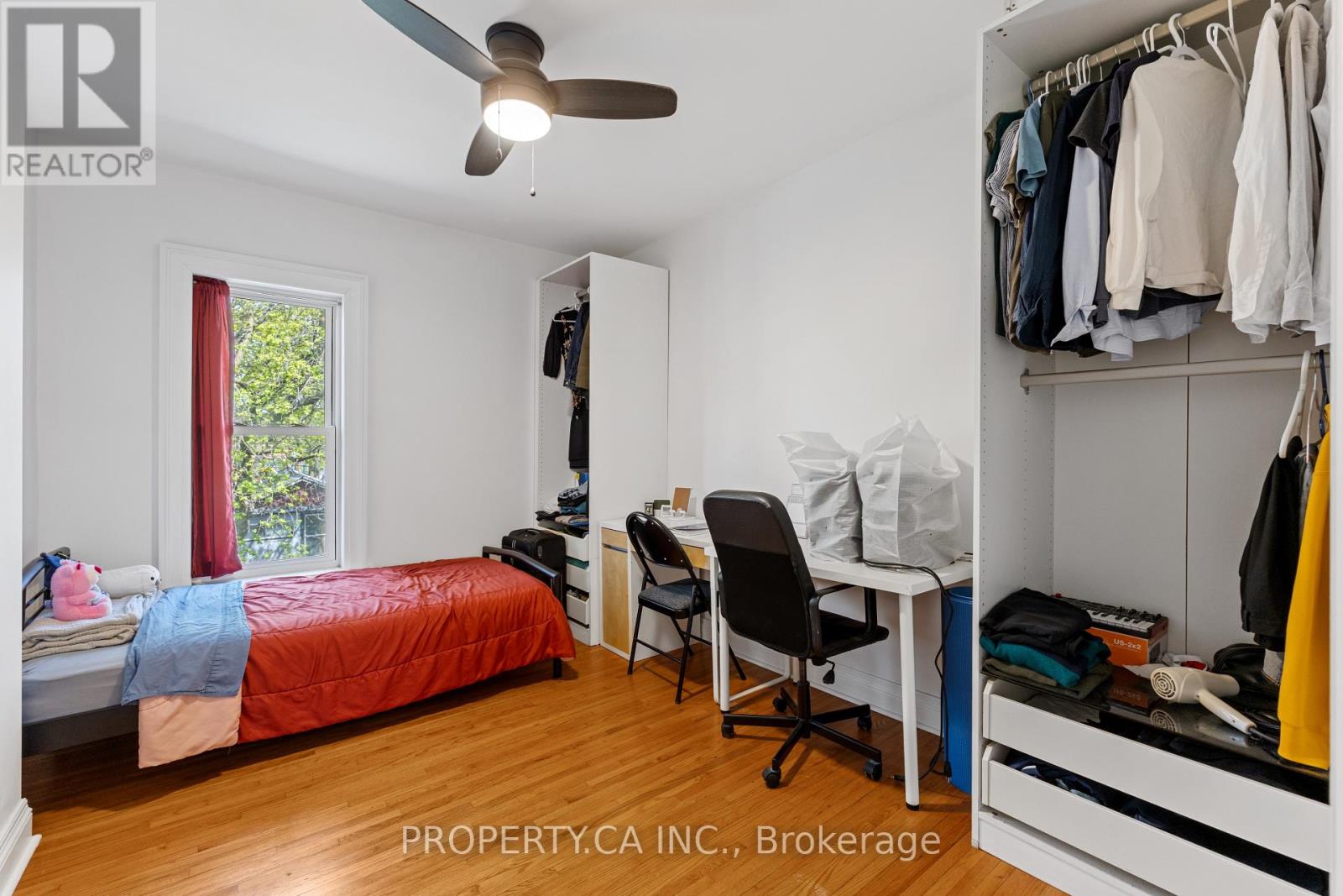 126 Stephenson Avenue, Toronto, Ontario  M4C 1G4 - Photo 13 - E13634196