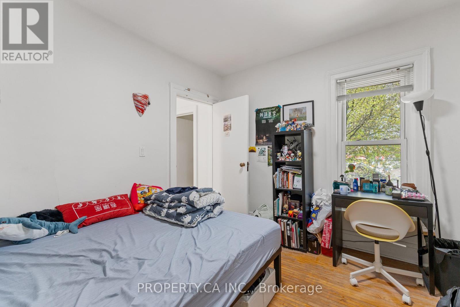 126 Stephenson Avenue, Toronto, Ontario  M4C 1G4 - Photo 15 - E13634196