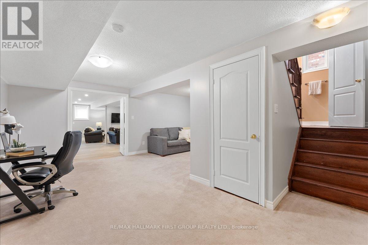 1661 Goldenridge Road, Pickering, Ontario  L1V 7J5 - Photo 27 - E13634202
