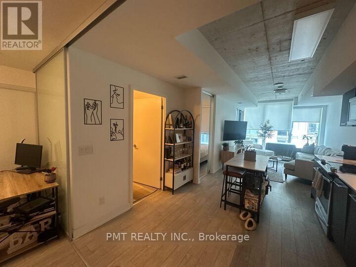 709 - 30 Baseball Place, Toronto, Ontario  M4M 0E8 - Photo 2 - E13634282