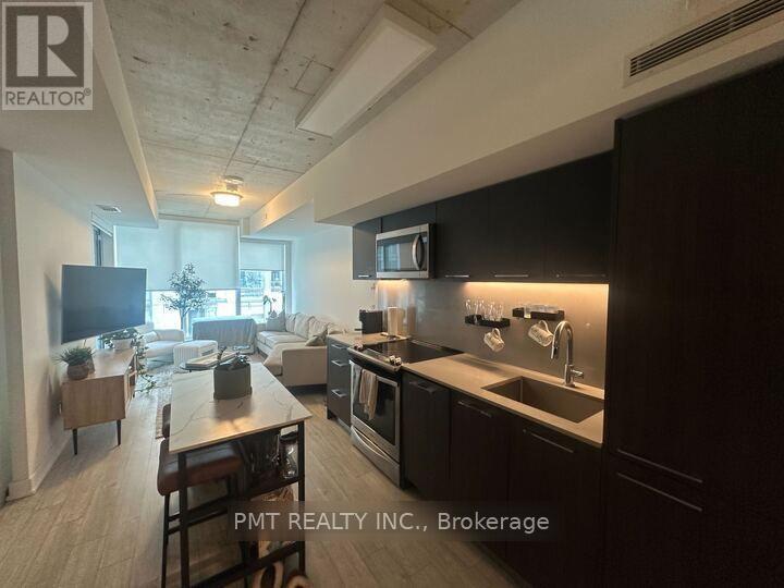 709 - 30 Baseball Place, Toronto, Ontario  M4M 0E8 - Photo 3 - E13634282