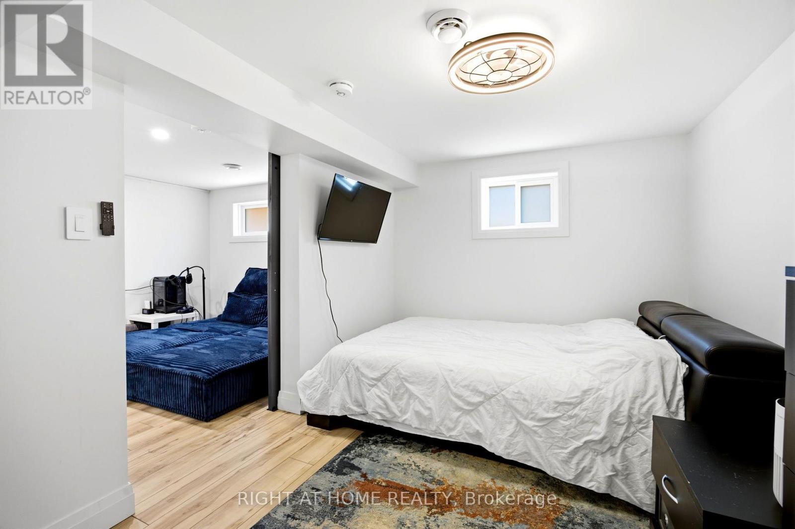 560 Tennyson Avenue, Oshawa, Ontario  L1H 3J8 - Photo 40 - E13634344