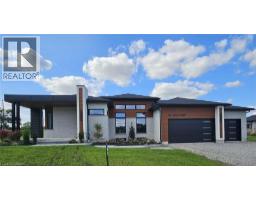 2 HUDSON Drive, Brantford, Ontario