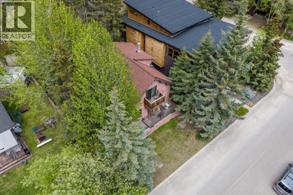 506 1st Street, Canmore, Alberta  T1W 2L1 - Photo 9 - A2315584