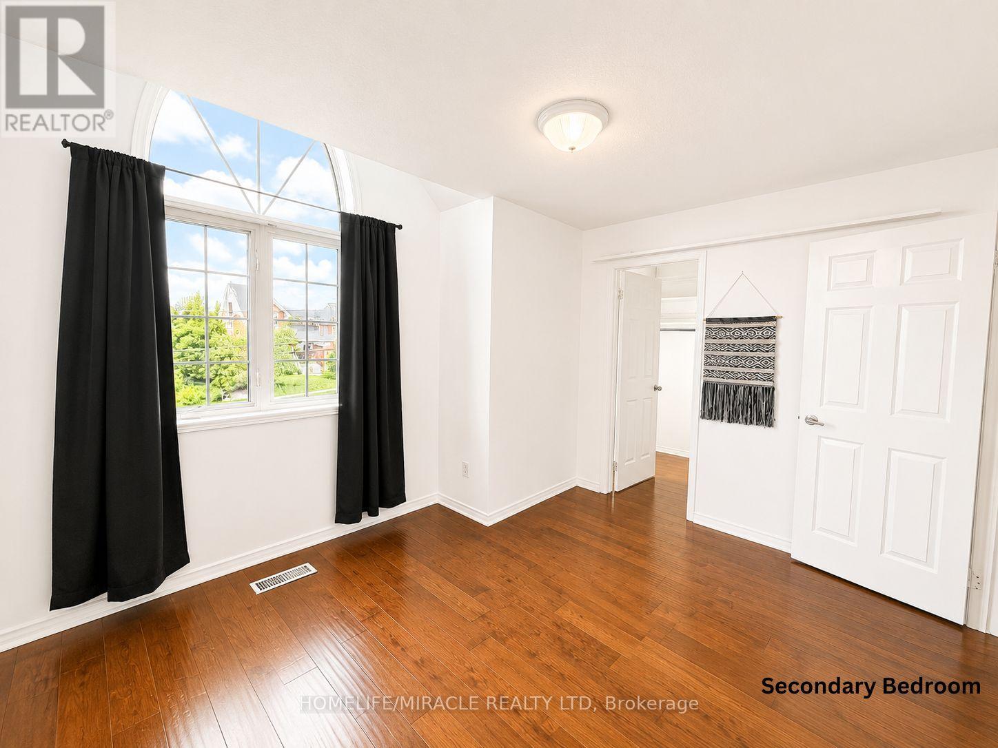 1033 Grandview Street N, Oshawa, Ontario  L1K 2S8 - Photo 16 - E13484914