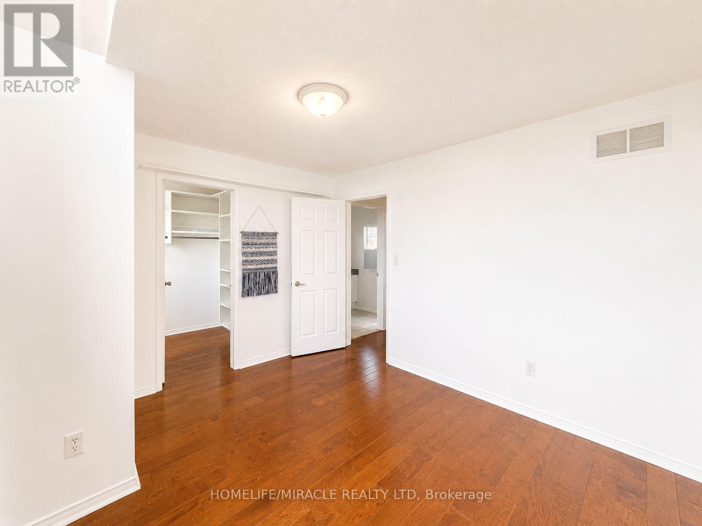 1033 Grandview Street N, Oshawa, Ontario  L1K 2S8 - Photo 17 - E13484914