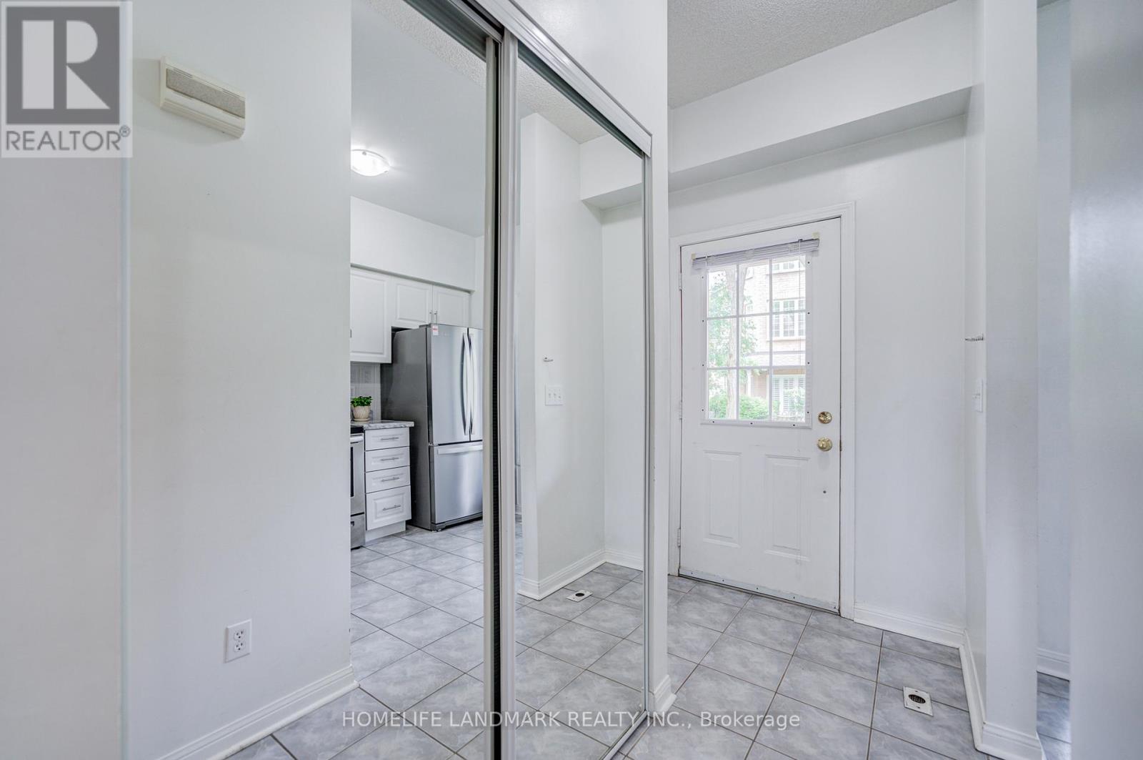 6 - 10 St Moritz Way, Markham, Ontario  L3R 4G4 - Photo 2 - N13440986