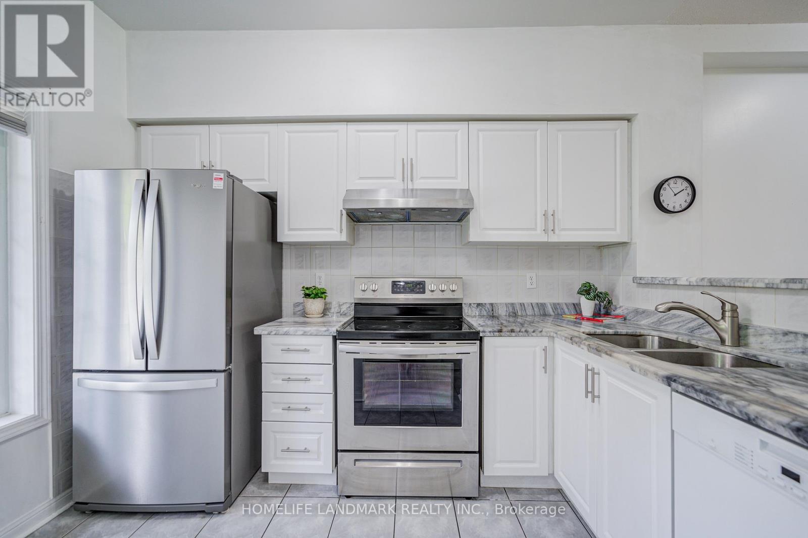 6 - 10 St Moritz Way, Markham, Ontario  L3R 4G4 - Photo 4 - N13440986