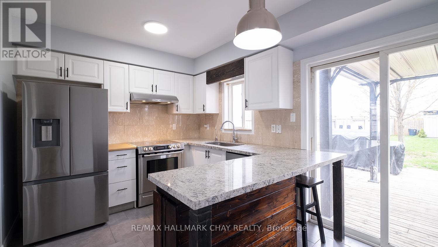 154 Maplewood Drive, Essa, Ontario  L0M 1B4 - Photo 12 - N13566778
