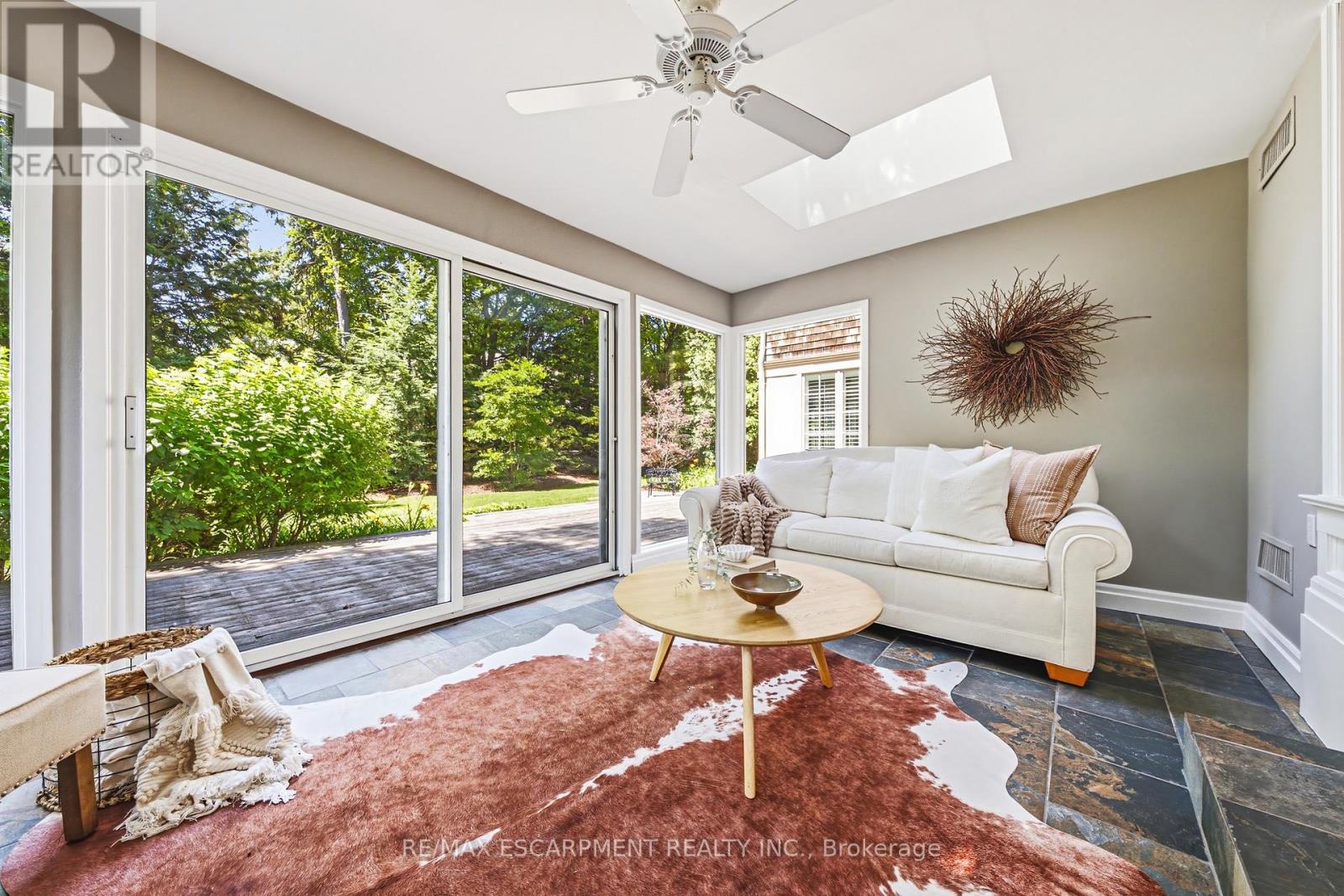 7 Colonial Crescent, Oakville, Ontario  L6J 4K8 - Photo 24 - W13206896