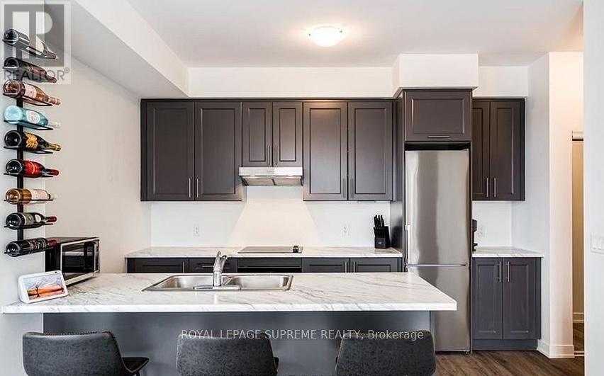 324 - 600 North Service Road, Hamilton, Ontario L8E 5A7 - Photo 7 - X12949412