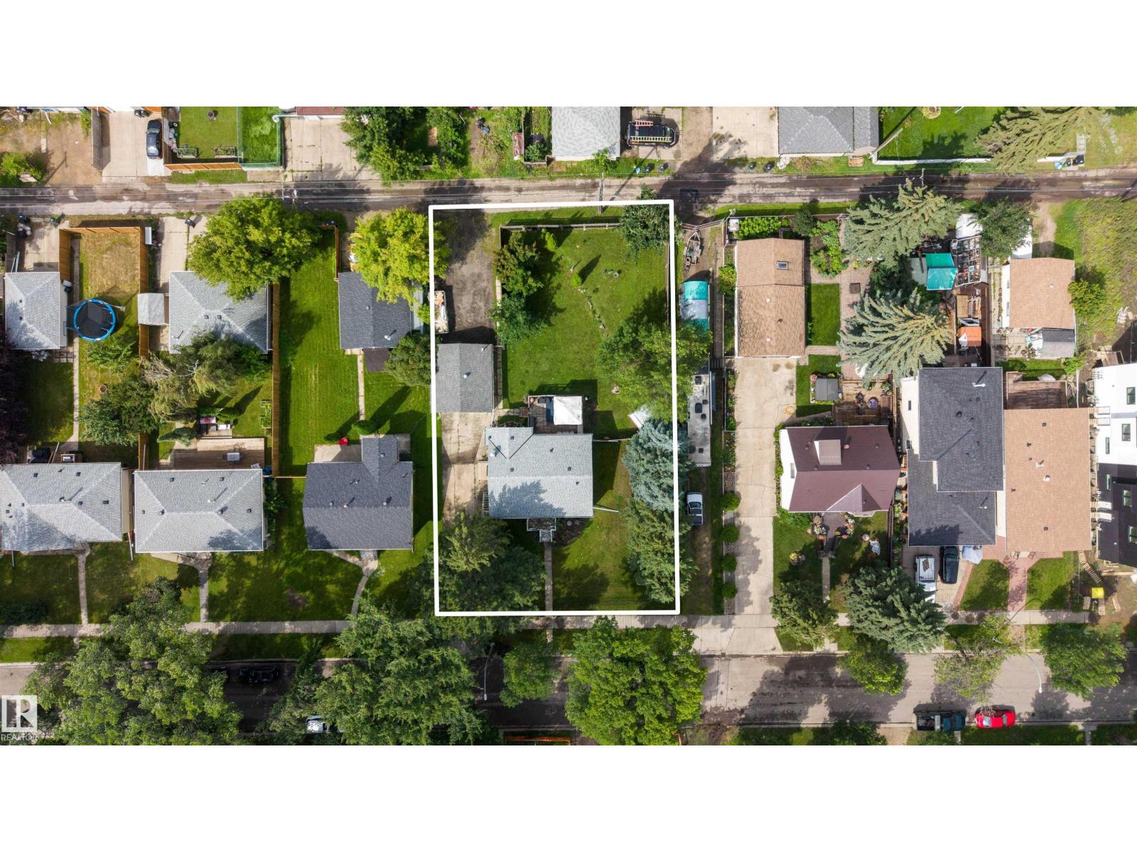 12348 128 ST NW, edmonton, Alberta