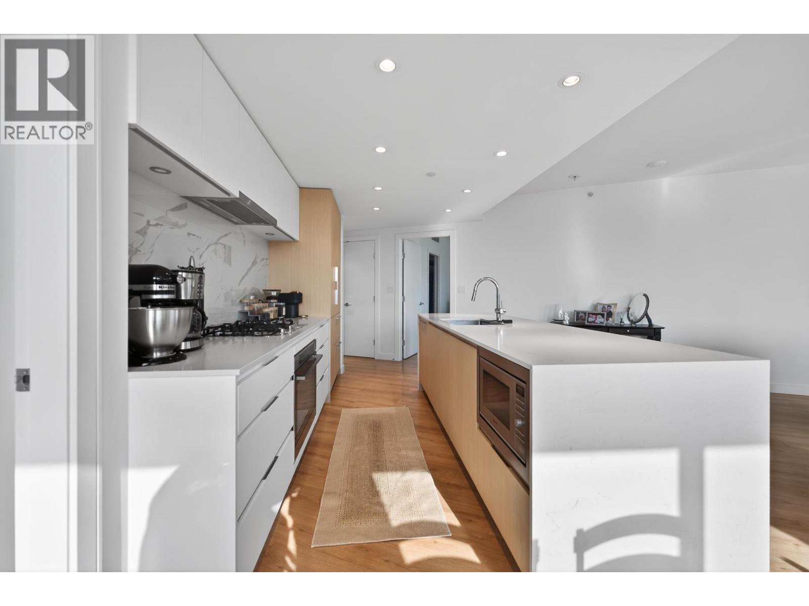 807 1500 Fern Street, North Vancouver, British Columbia  V7J 0E6 - Photo 14 - R3152034