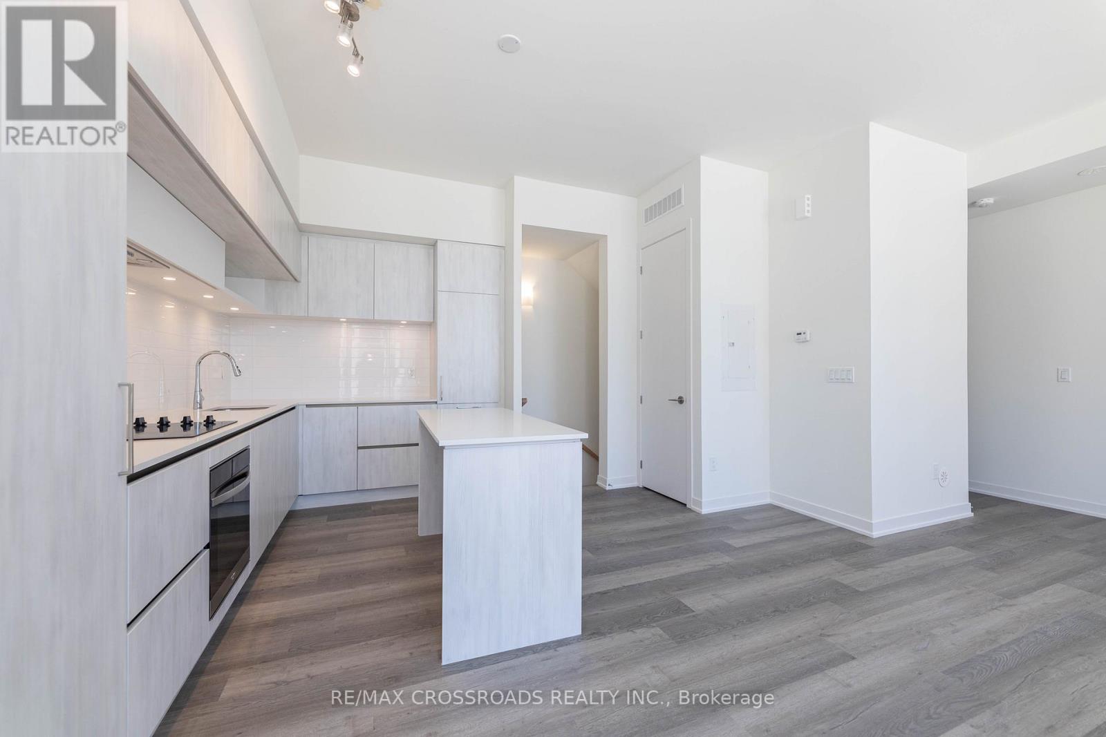 1503 - 11 David Eyer Road, Richmond Hill, Ontario  L4S 0N3 - Photo 6 - N13634276