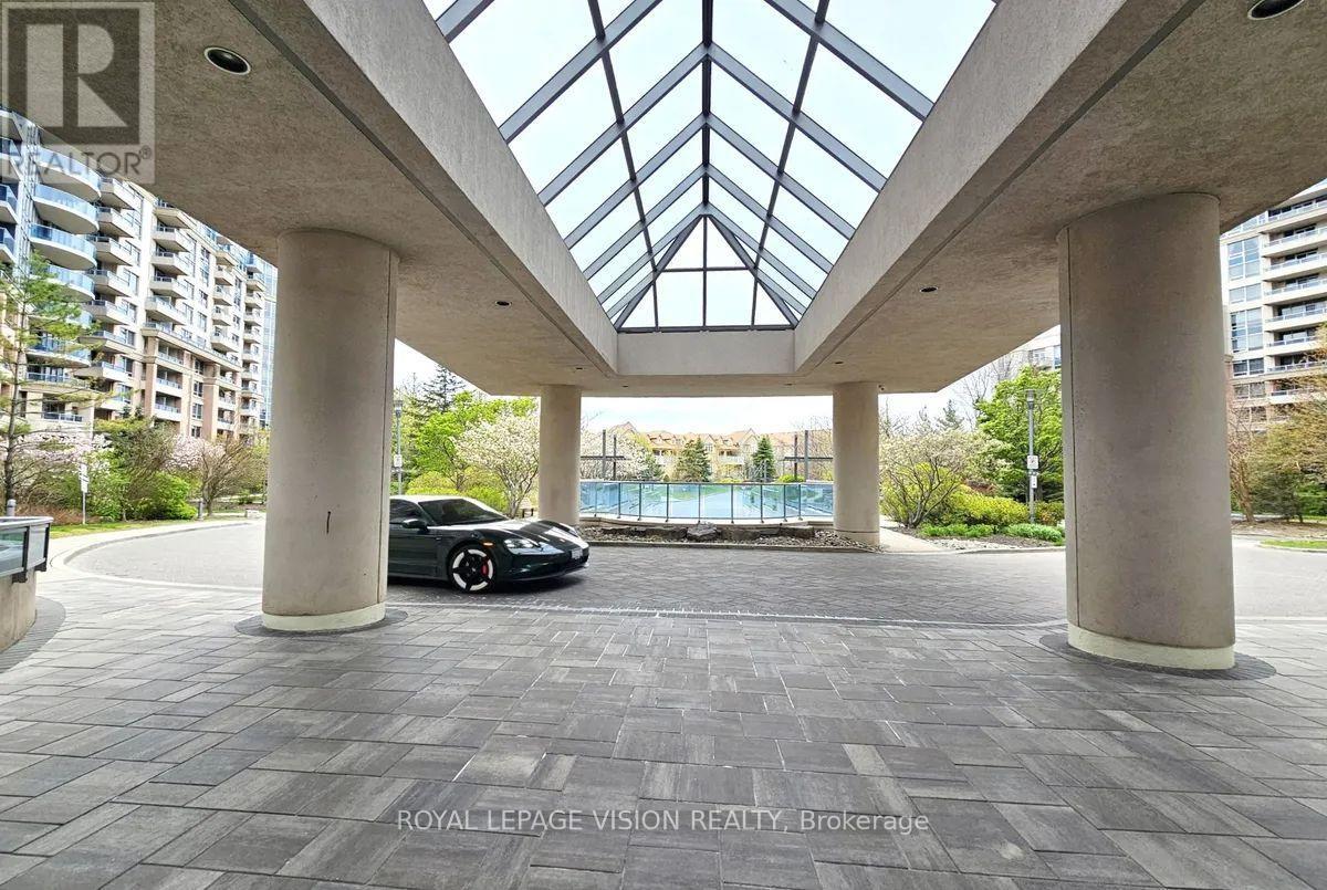 1528 - 33 Cox Boulevard, Markham, Ontario  L3R 8A6 - Photo 4 - N13634322