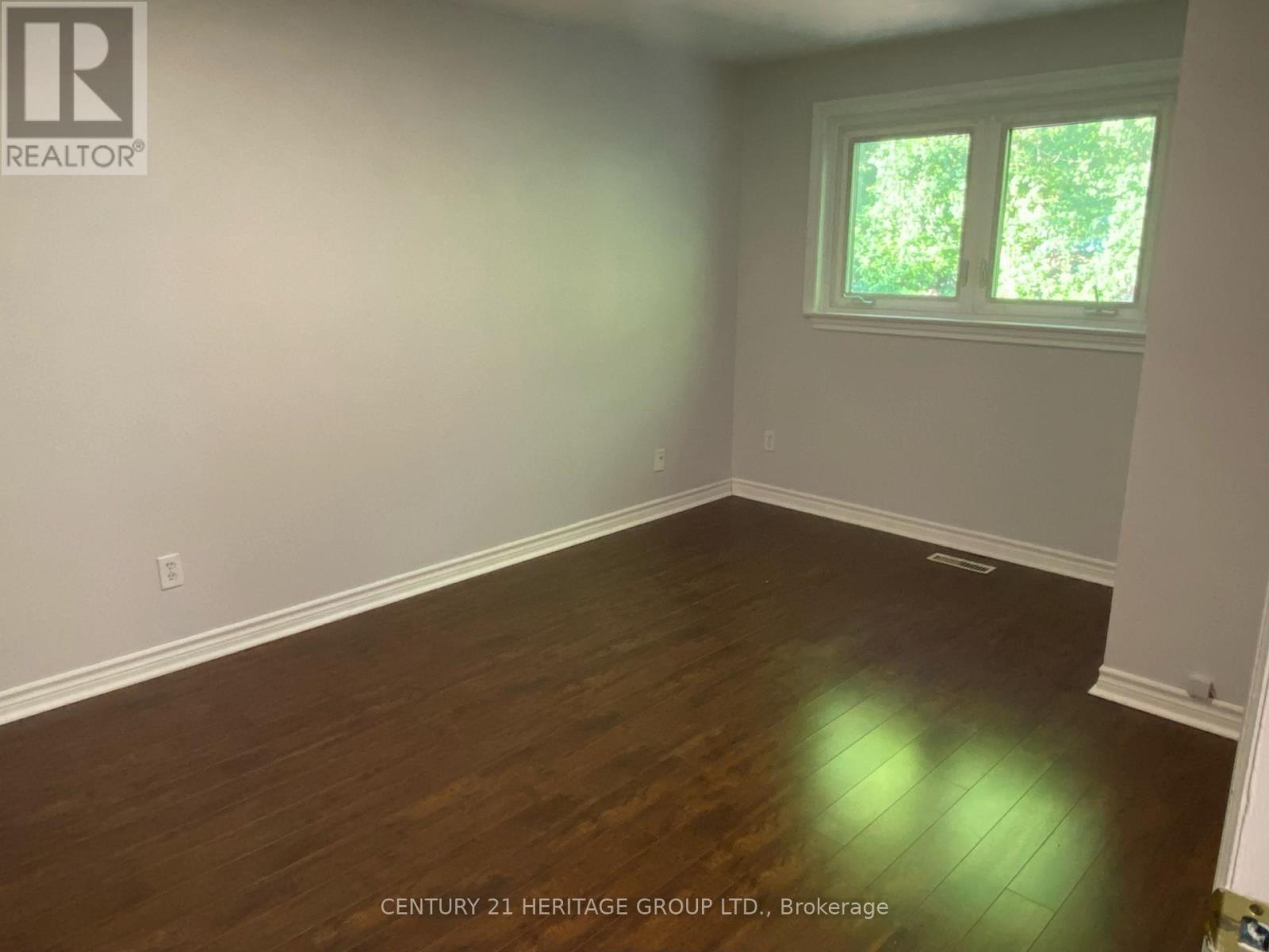 Main - 779 Greenfield Crescent, Newmarket, Ontario  L3Y 3B2 - Photo 10 - N13634354