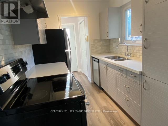 Main - 779 Greenfield Crescent, Newmarket, Ontario  L3Y 3B2 - Photo 7 - N13634354